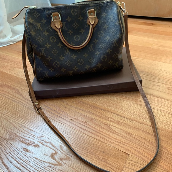 Louis Vuitton Handbags - Authentic Louis Vuitton speedy 30